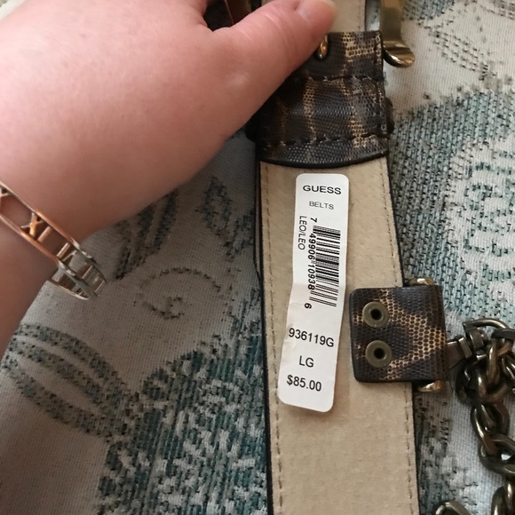 Guess Leopard Belt with Chain Drop — size Large, leather - Picture 6 of 7